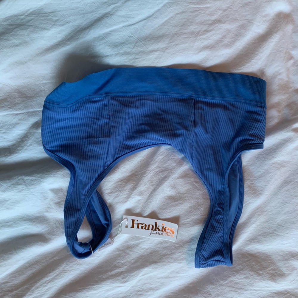 Frankies bikini top